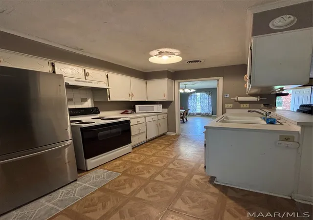 4th image of 6042 Wares Ferry Rd, Montgomery, AL 36117 | MLS# 589950