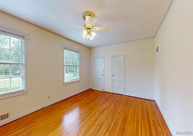 3rd image of 2214 Carter Hill Rd, Montgomery, AL 36106 | MLS# 589894