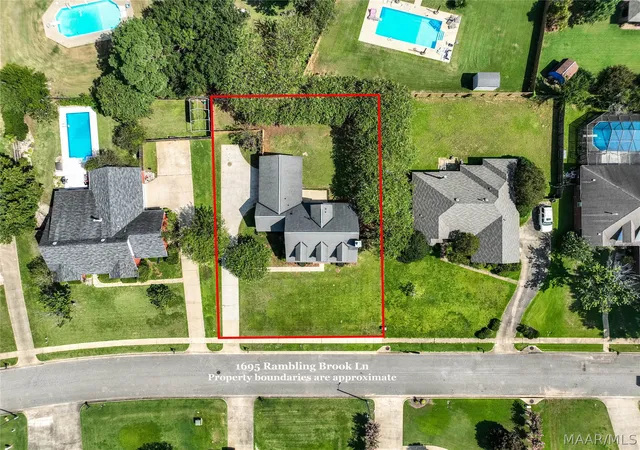 4th image of 1695 Rambling Brook Ln, Prattville, AL 36066 | MLS# 589976