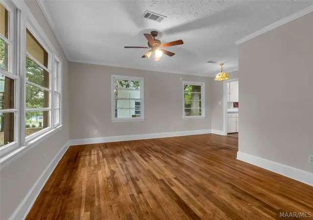 5th image of 1904 Yarbrough St, Montgomery, AL 36110 | MLS# 590029