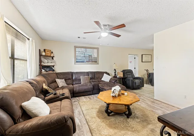 Photo 3 of Single family home for sale at 174 Weldon Rd, Tallassee, AL 36078 | MLS# 590064 | Listing updated on 2026-09-01