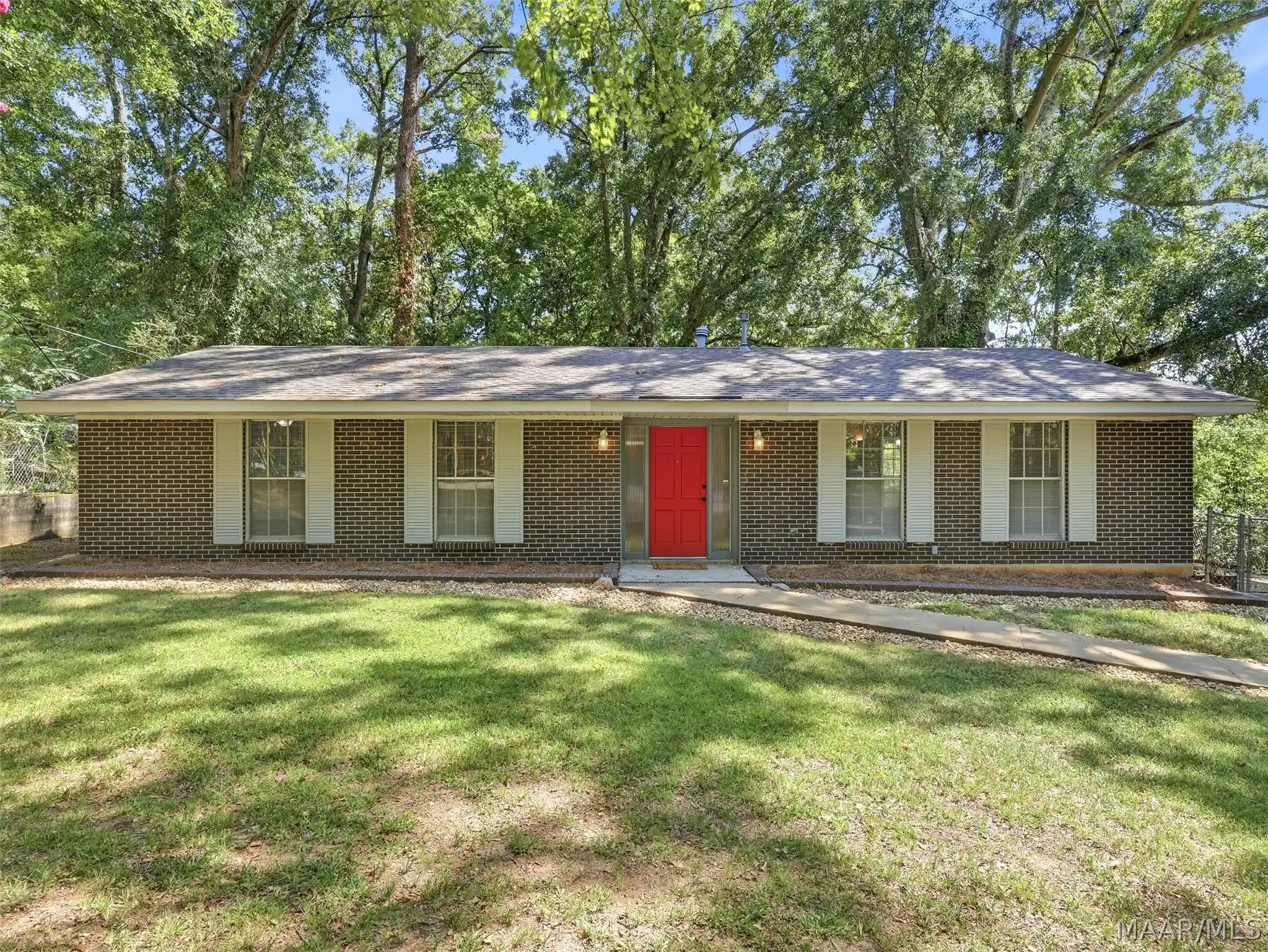 Photo 1 of Sale Pending at 3808 Haynes Ln, Montgomery, AL 36109 | MLS# 590059 | Listing updated on 2026-10-29