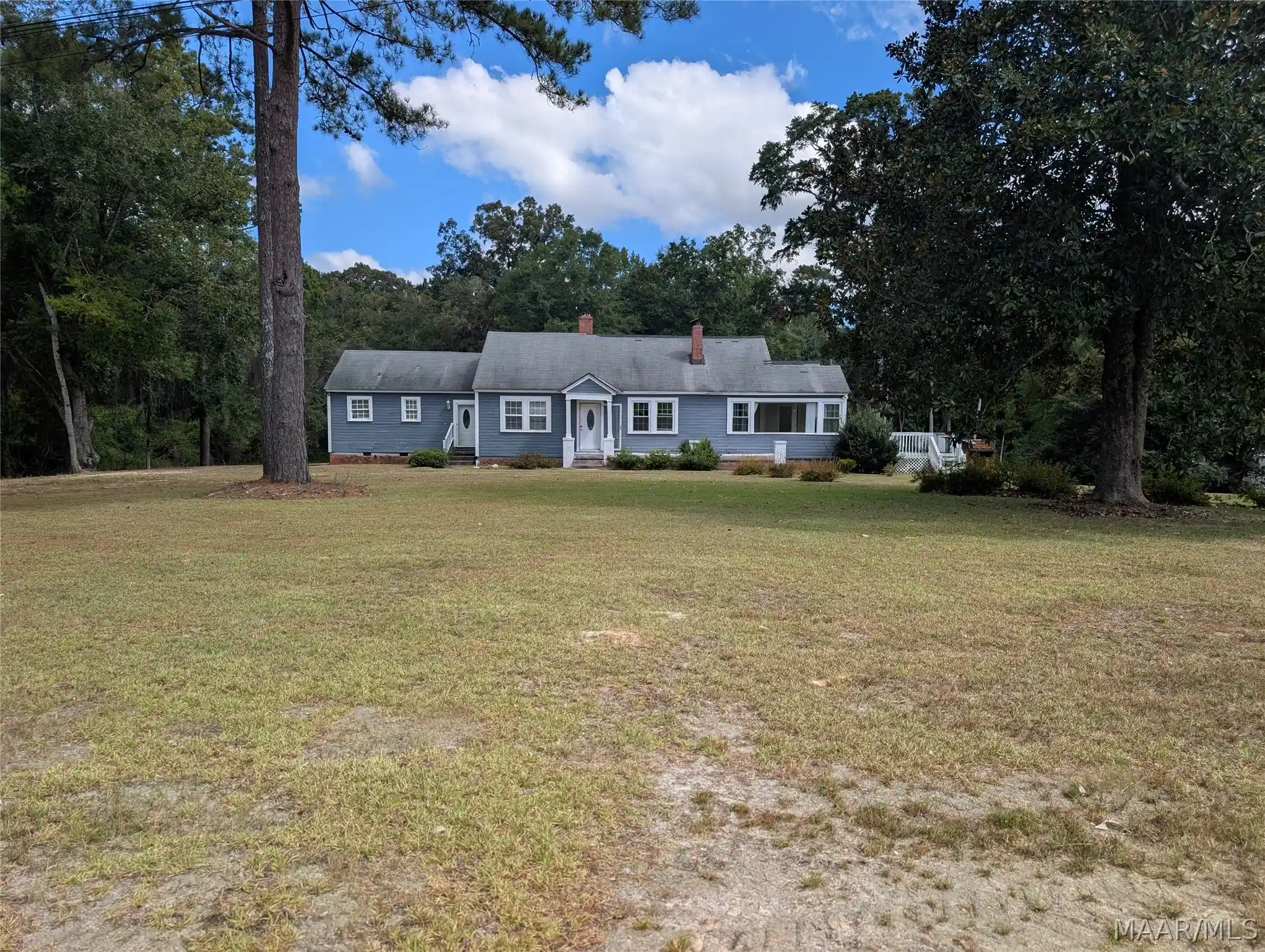 Photo 1 of Single family home for sale at 1350 Old Federal Rd, Shorter, AL 36075 | MLS# 590335 | Listing updated on 2026-10-12