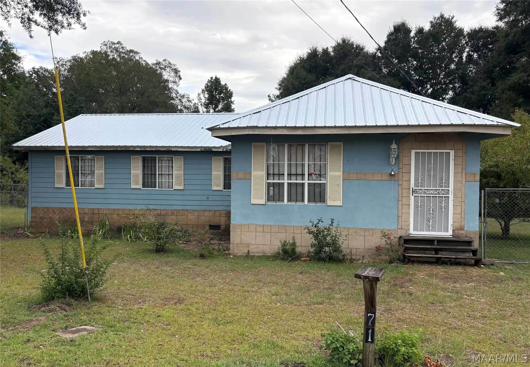 Photo 1 of Single family home for sale at 71 Old Troy Rd, Midway, AL 36053 | MLS# 590300 | Listing updated on 2026-10-27