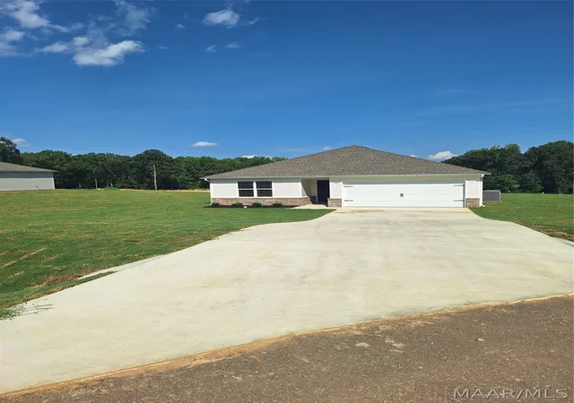 Photo 20 of Single family home for sale at 195 Overcup Dr, Eclectic, AL 36024 | MLS# 590422 | Listing updated on 2026-09-26
