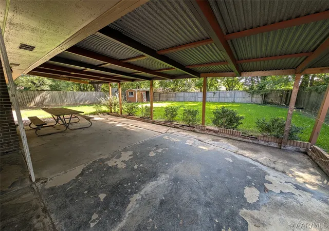 Photo 2 of Single family home for sale at 301 Adler Dr, Montgomery, AL 36116 | MLS# 590448 | Listing updated on 2026-09-29