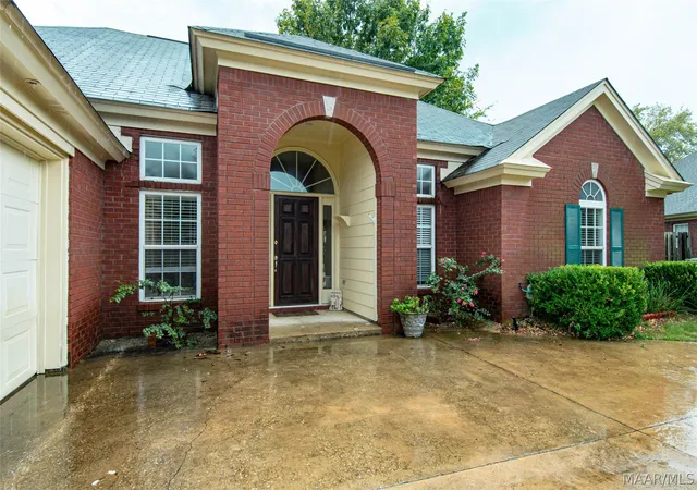 Photo 2 of Single family home for sale at 9266 Hanston Pl, Montgomery, AL 36117 | MLS# 590461 | Listing updated on 2026-09-29