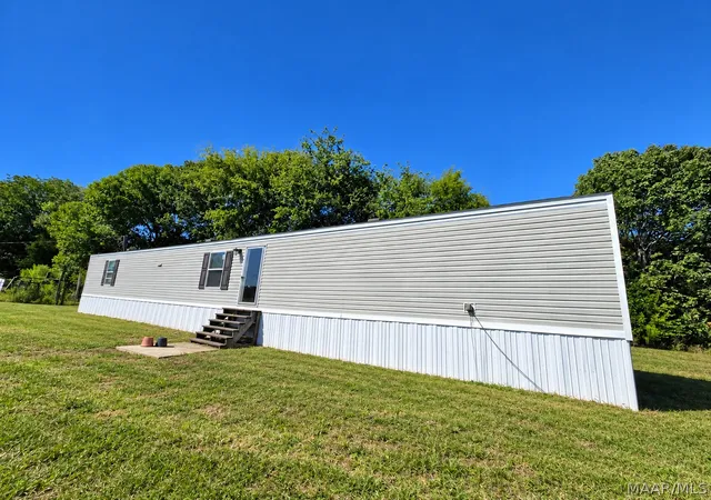 Photo 1 of Sale Pending at 584 Lamar Rd, Hope Hull, AL 36043 | MLS# 590473 | Listing updated on 2026-09-28