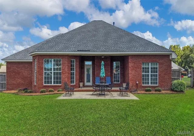 Photo 3 of Sale Pending at 339 Plantation Xing, Millbrook, AL 36054 | MLS# 590437 | Listing updated on 2026-10-02