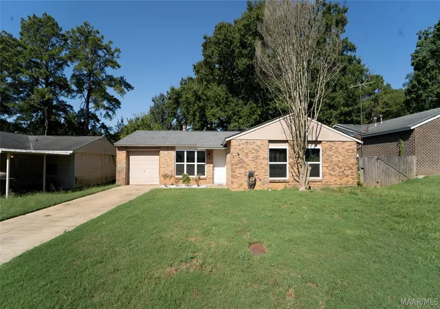 Photo 2 of Single family home for sale at 53 Meadowood Dr, Millbrook, AL 36054 | MLS# 590050 | Listing updated on 2026-10-06