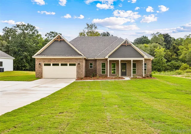 Photo 1 of Single family home for sale at 292 Madix Dr, Eclectic, AL 36024 | MLS# 590447 | Listing updated on 2026-10-02