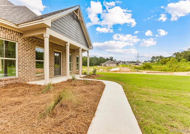 Photo 3 of Single family home for sale at 292 Madix Dr, Eclectic, AL 36024 | MLS# 590447 | Listing updated on 2026-10-02