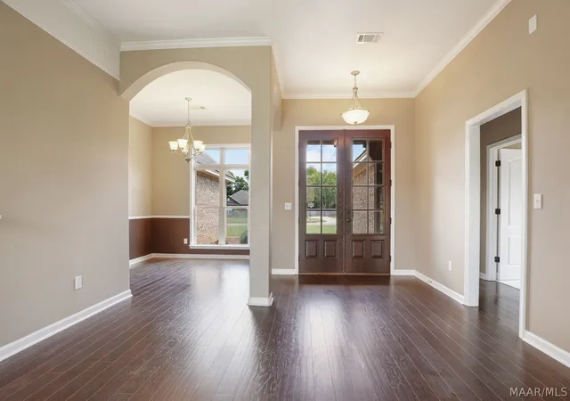 Photo 3 of Single family home for sale at 324 Landcaster Dr, Deatsville, AL 36022 | MLS# 590497 | Listing updated on 2026-10-07