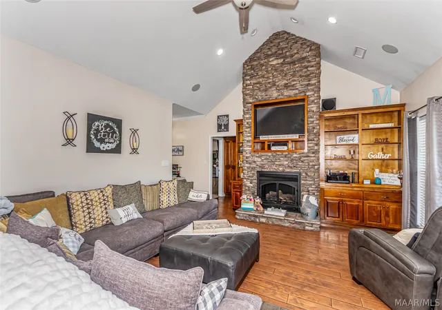 Photo 2 of Single family home for sale at 595 Neros Rock Rd, Eclectic, AL 36024 | MLS# 590489 | Listing updated on 2026-09-23