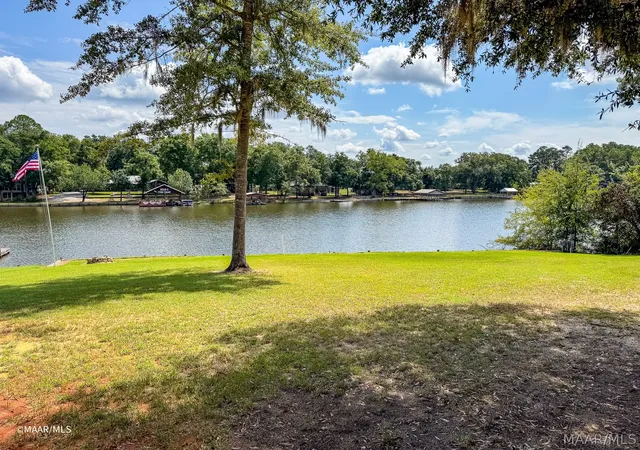 Photo 2 of Manufactured home for sale at 80 Sandy Shrs, Camden, AL 36726 | MLS# 590420 | Listing updated on 2026-09-17