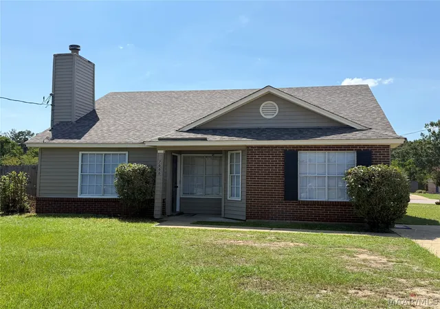Photo 2 of Sale Pending at 7000 Givens Ct, Montgomery, AL 36117 | MLS# 590569 | Listing updated on 2026-10-28