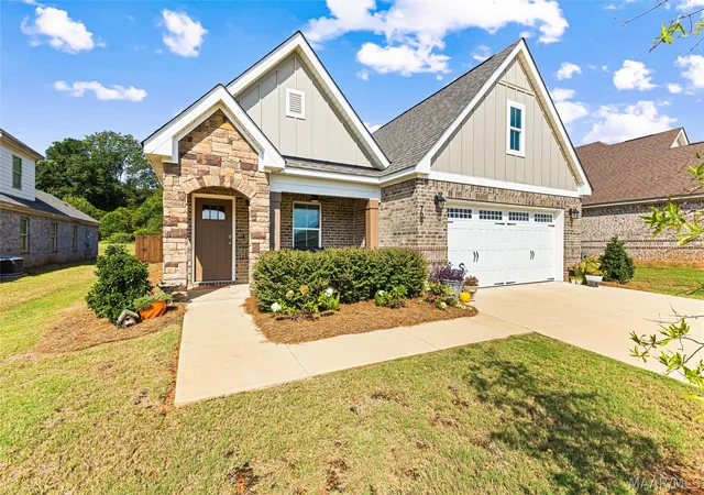 Photo 1 of Single family home for sale at 709 Harbin Dr, Prattville, AL 36066 | MLS# 590572 | Listing updated on 2026-09-18
