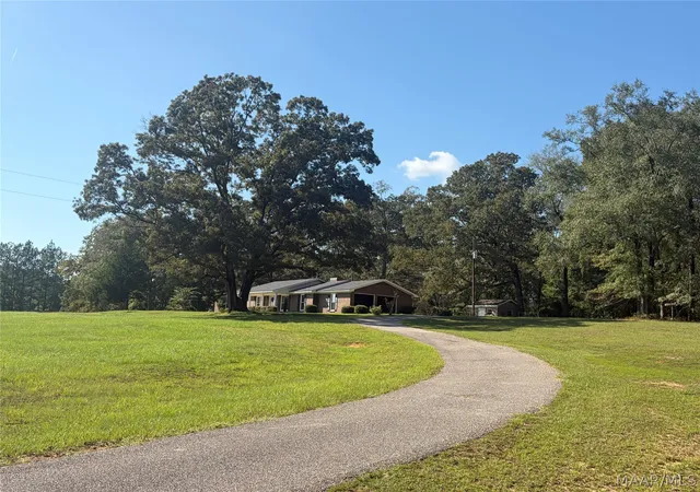 Photo 2 of Single family home for sale at 370 County Rd 139, Selma, AL 36701 | MLS# 590583 | Listing updated on 2026-09-18