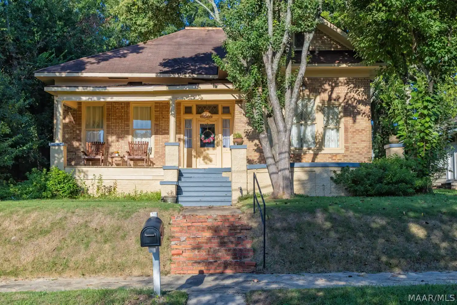 Photo 1 of Single family home for sale at 31 N Lewis St, Montgomery, AL 36107 | MLS# 590452 | Listing updated on 2026-10-13