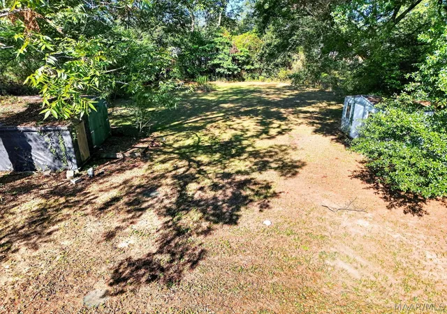 Photo 2 of Single family home for sale at 41 Crenshaw St, Elmore, AL 36025 | MLS# 590592 | Listing updated on 2026-09-18