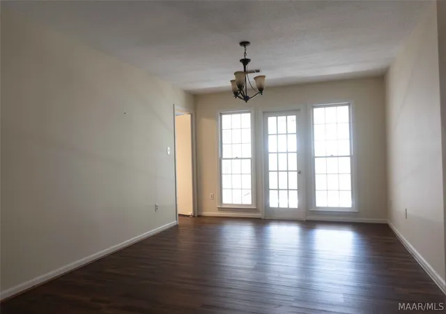 Photo 3 of Townhouse for sale at 43 Tecumseh Dr, Montgomery, AL 36117 | MLS# 590608 | Listing updated on 2026-09-26