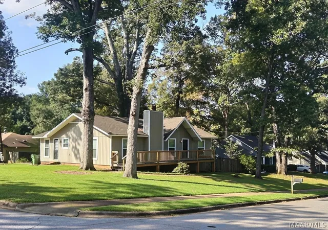 Photo 2 of Single family home for sale at 3140 Little John Dr, Montgomery, AL 36109 | MLS# 589649 | Listing updated on 2026-10-10