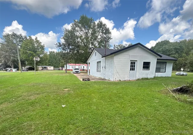 Photo 2 of Single family home for sale at 141 Griffin Jenkins Rd, Union Springs, AL 36089 | MLS# 590671 | Listing updated on 2026-10-09