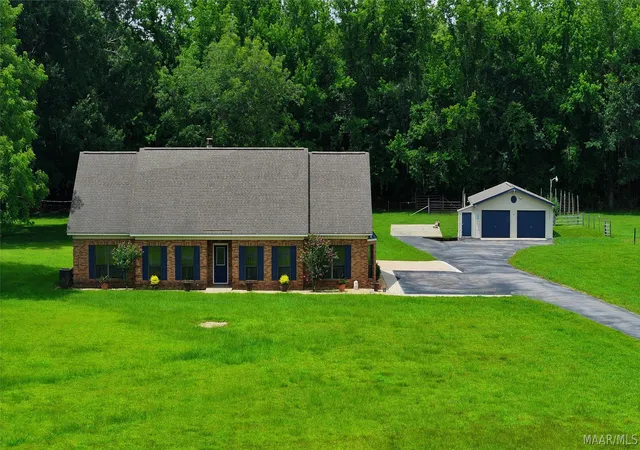 Photo 1 of Single family home for sale at 4015 Snowdoun Chambers Rd, Montgomery, AL 36116 | MLS# 590673 | Listing updated on 2026-09-30
