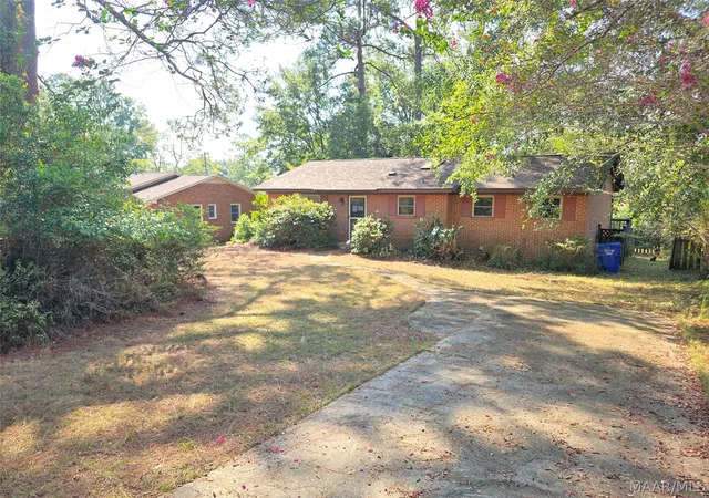 Photo 1 of Sale Pending at 102 W Forest Ave, Troy, AL 36081 | MLS# 590684 | Listing updated on 2026-10-07