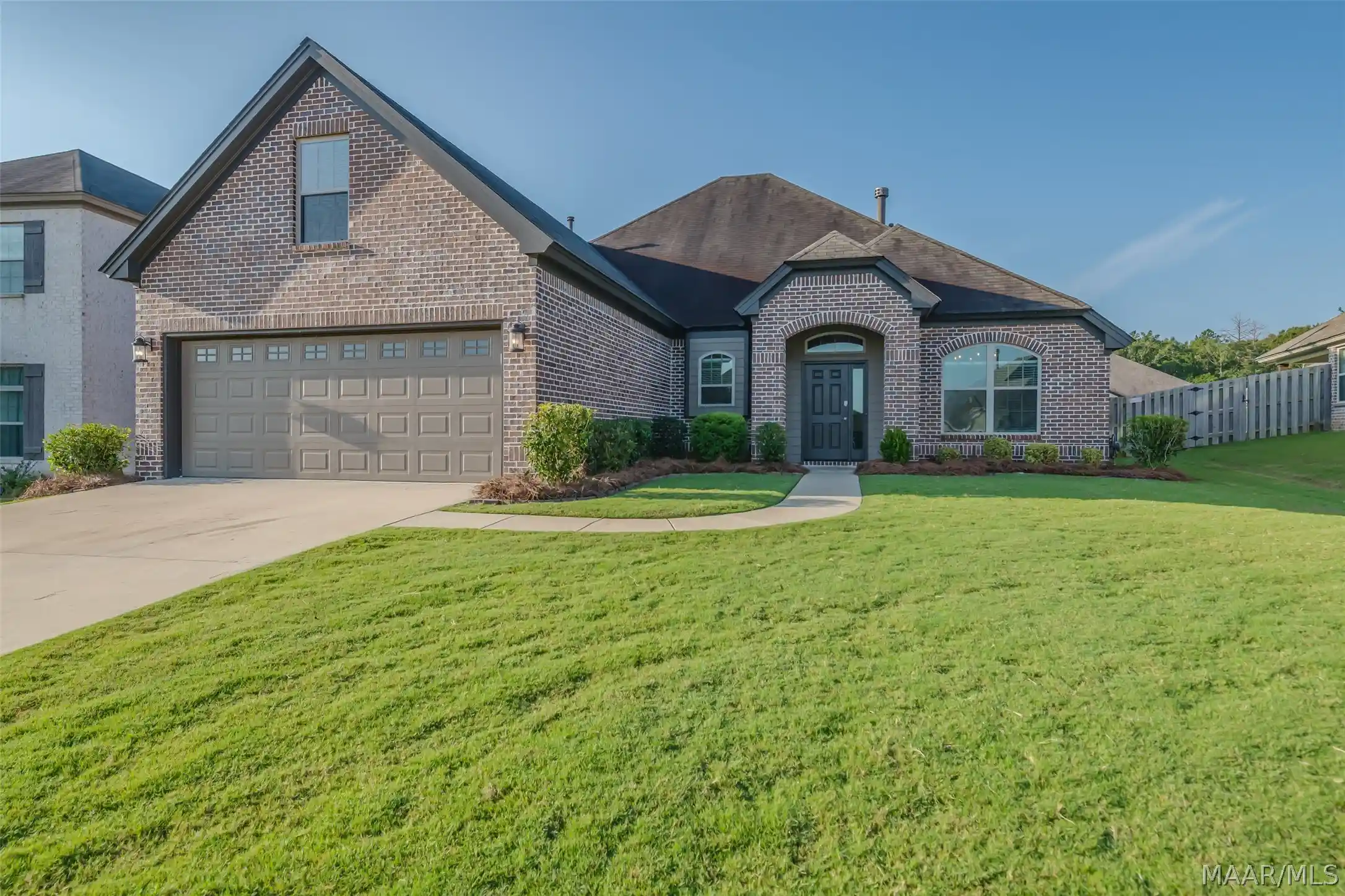 Photo 1 of Single family home for sale at 9266 Crescent Lodge Cir, Pike Road, AL 36064 | MLS# 590677 | Listing updated on 2026-10-26