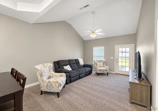 Photo 3 of Townhouse for sale at 61 Park Dr S, Clanton, AL 35045 | MLS# 590710 | Listing updated on 2026-10-05