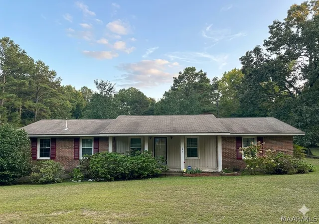 Photo 2 of Single family home for sale at 7417 Upper River Rd, Tallassee, AL 36078 | MLS# 590696 | Listing updated on 2026-09-24