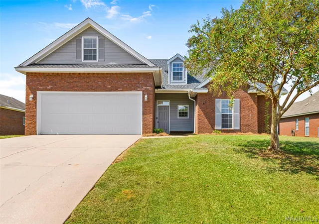 Photo 1 of Single family home for sale at 49 Clearview Ln, Elmore, AL 36025 | MLS# 590722 | Listing updated on 2026-09-24