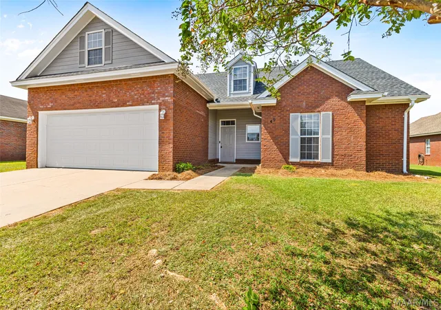 Photo 2 of Single family home for sale at 49 Clearview Ln, Elmore, AL 36025 | MLS# 590722 | Listing updated on 2026-09-24