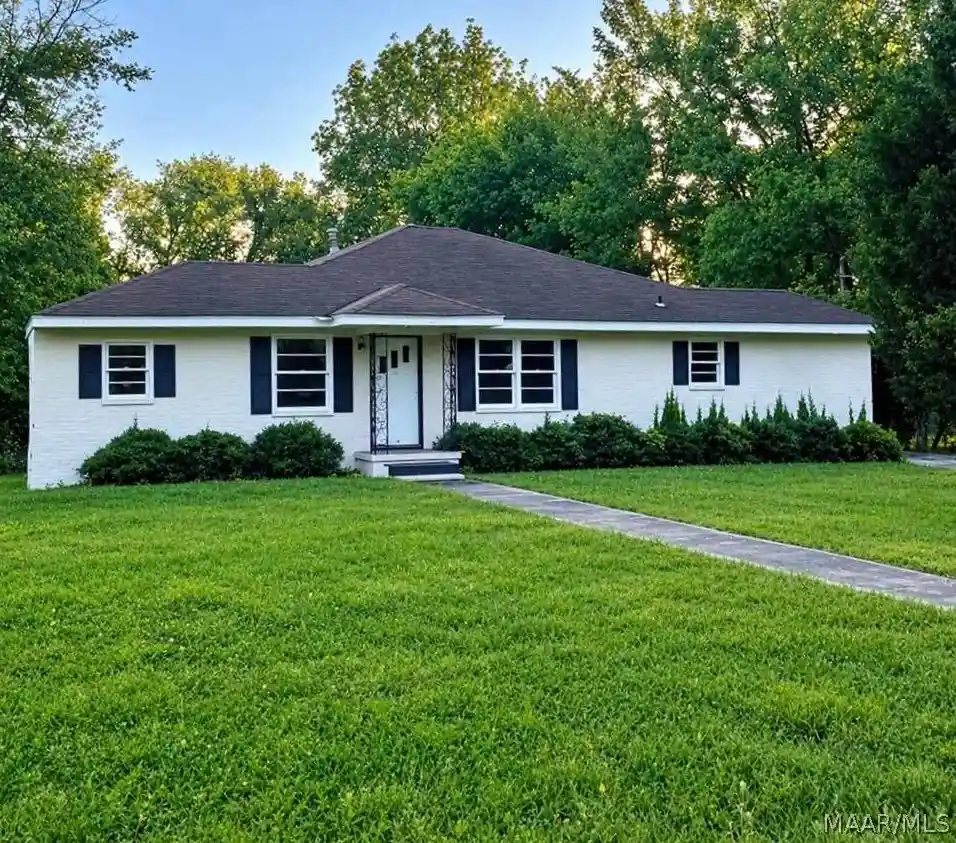 Photo 1 of Single family home for sale at 3134 Meadow Ln, Montgomery, AL 36116 | MLS# 590745 | Listing updated on 2026-10-24