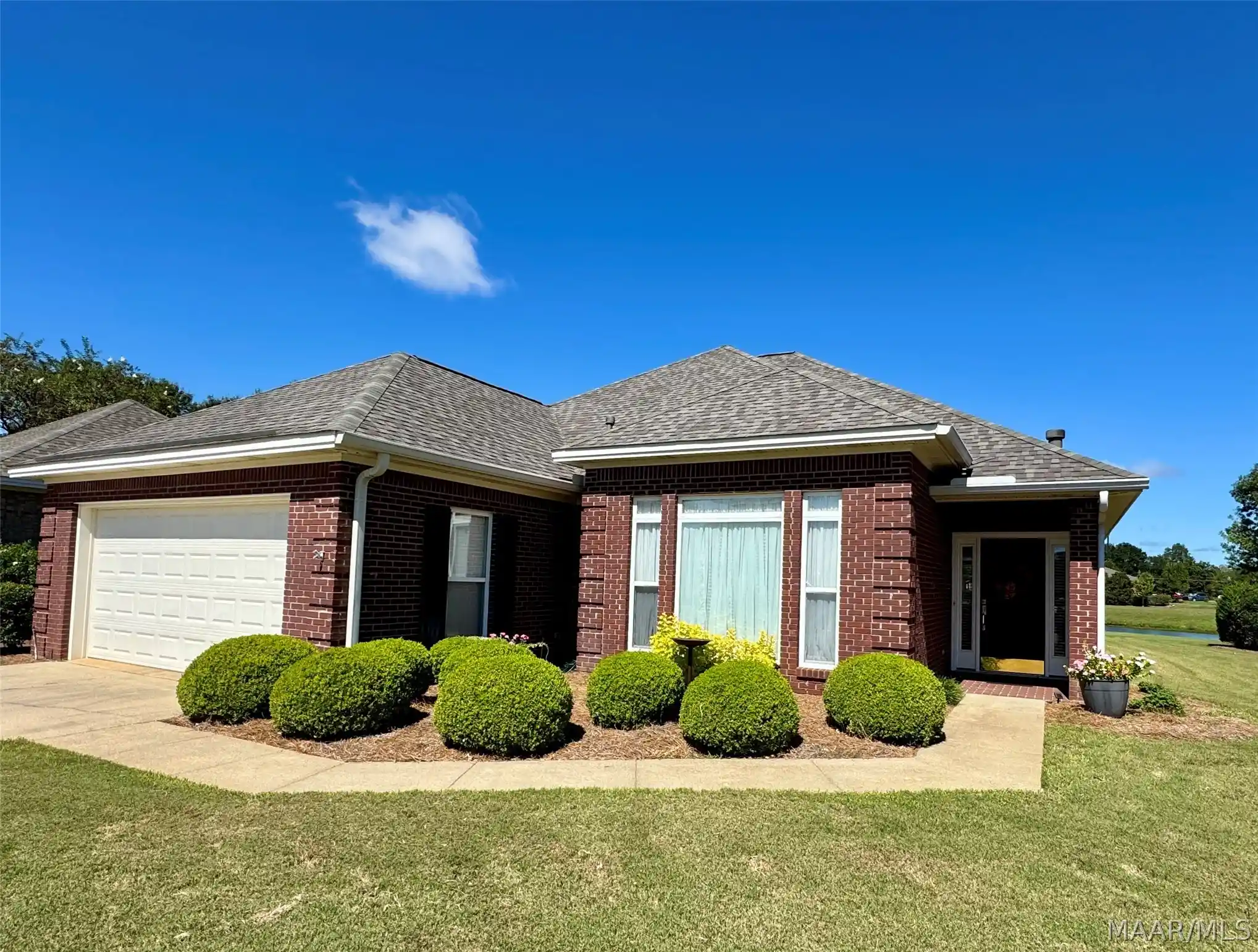 Photo 1 of Sale Pending at 731 Somerset Dr, Montgomery, AL 36117 | MLS# 590760 | Listing updated on 2026-10-29