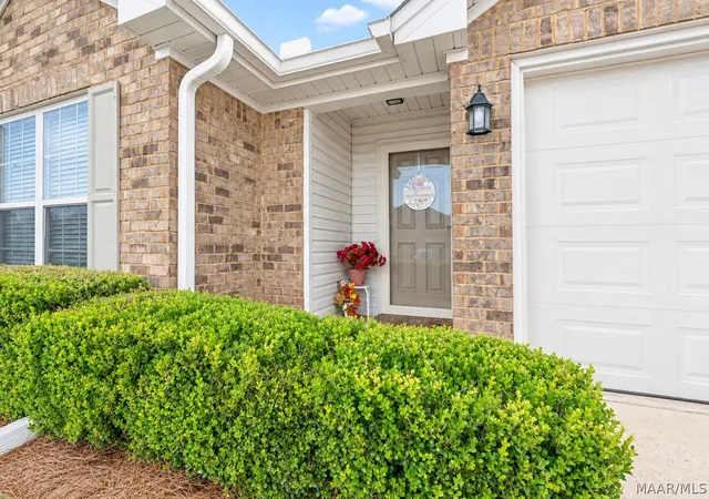 Photo 2 of Sale Pending at 419 Buena Vista Way, Prattville, AL 36067 | MLS# 590752 | Listing updated on 2026-10-08