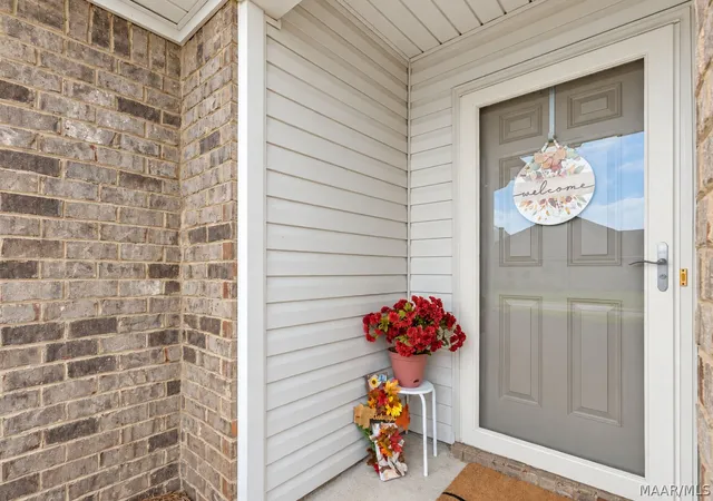Photo 3 of Sale Pending at 419 Buena Vista Way, Prattville, AL 36067 | MLS# 590752 | Listing updated on 2026-10-08