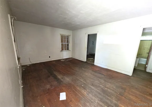 Photo 3 of Single family home for sale at 614 Belvedere Dr, Montgomery, AL 36105 | MLS# 590767 | Listing updated on 2026-09-28