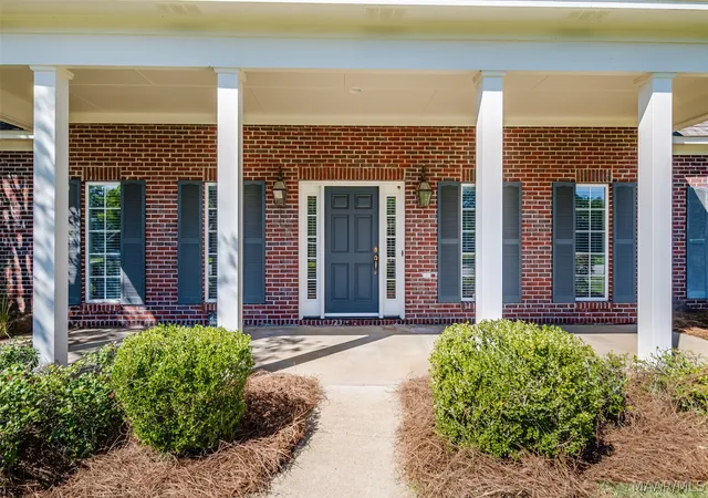 Photo 2 of Single family home for sale at 8407 Vintage Way, Montgomery, AL 36116 | MLS# 590801 | Listing updated on 2026-10-07