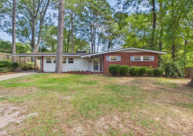 Photo 1 of Single family home for sale at 924 Hillman St, Montgomery, AL 36109 | MLS# 590874 | Listing updated on 2026-09-30