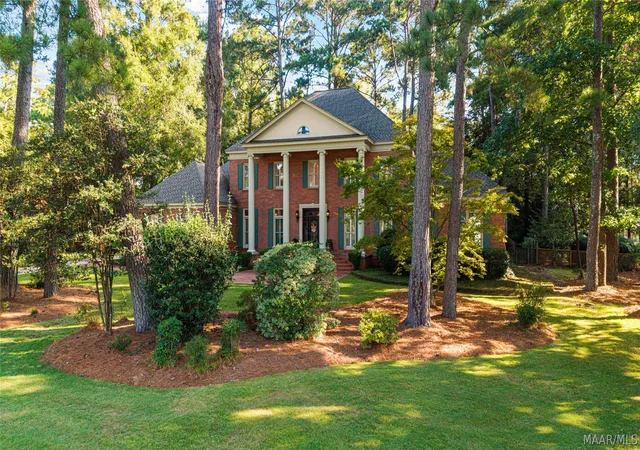 Photo 2 of Single family home for sale at 9846 Wynchase Cir, Montgomery, AL 36117 | MLS# 590529 | Listing updated on 2026-10-04