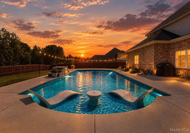 Photo 2 of Single family home for sale at 1018 Sunfield Dr, Prattville, AL 36066 | MLS# 590909 | Listing updated on 2026-10-07