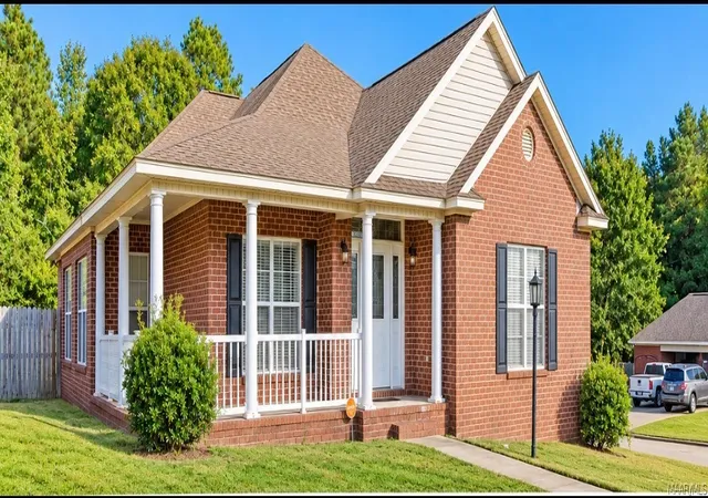 Photo 2 of Single family home for sale at 49 Timberbrook Dr, Millbrook, AL 36054 | MLS# 590893 | Listing updated on 2026-10-11