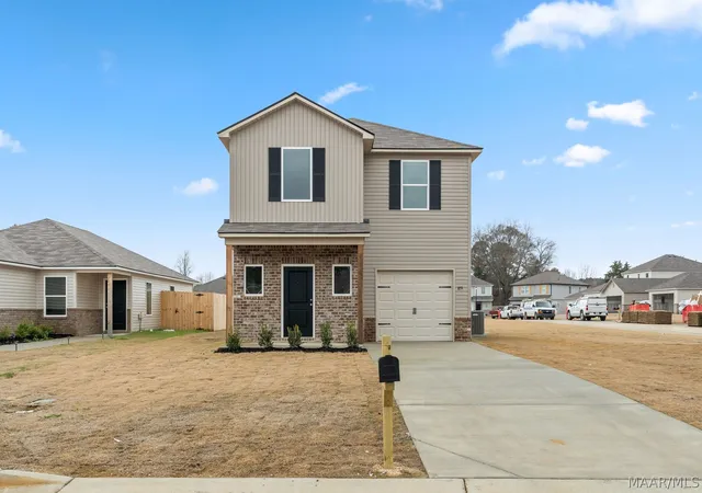 Photo 1 of Single family home for sale at 295 Jemison Trails Dr, Jemison, AL 35085 | MLS# 590954 | Listing updated on 2026-10-08