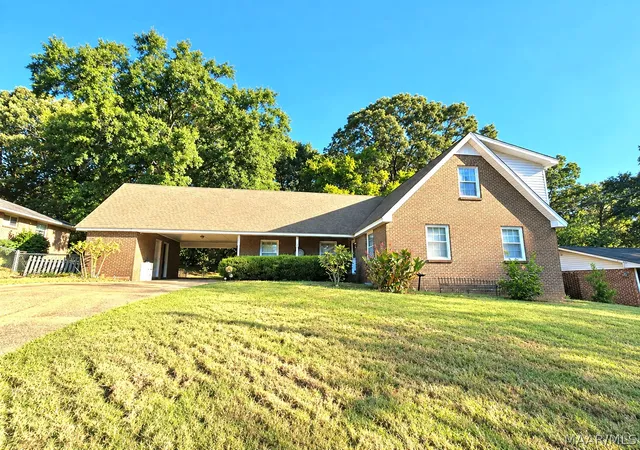 Photo 1 of Single family home for sale at 5287 Cochran Cir, Montgomery, AL 36109 | MLS# 590953 | Listing updated on 2026-10-08