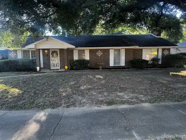 Single family home for sale at 2607 Westwood Dr, Montgomery, AL 36108 | MLS# 590932