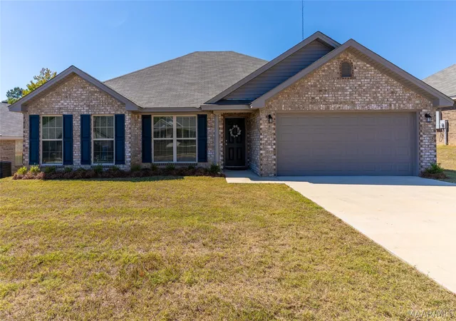 Photo 1 of Single family home for sale at 780 Park Ln, Prattville, AL 36067 | MLS# 590979 | Listing updated on 2026-10-04