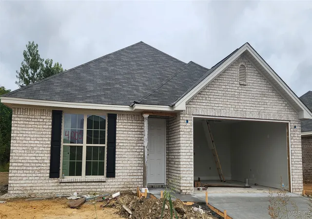Photo 1 of Sale Pending at 4005 Albion Dr, Montgomery, AL 36116 | MLS# 590987 | Listing updated on 2026-10-09