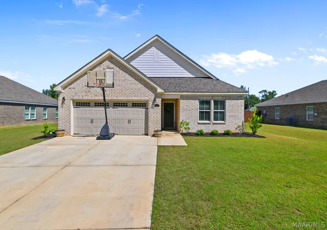Photo 1 of Single family home for sale at 112 Kohn Dr, Millbrook, AL 36054 | MLS# 591003 | Listing updated on 2026-10-05